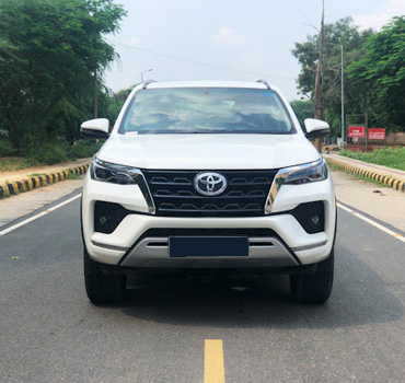 Luxury Fortuner Car Rental